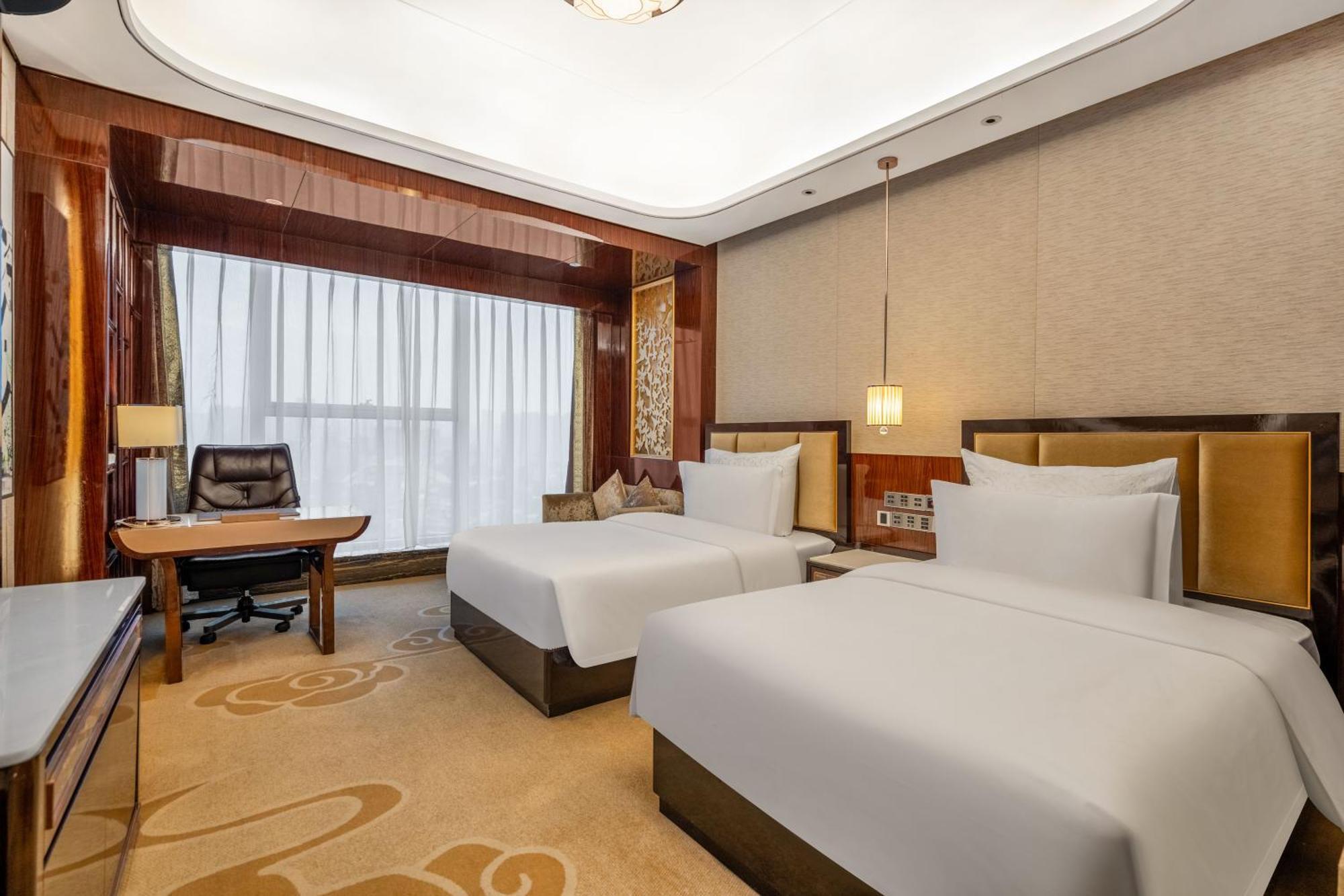 Chengdu Cynn Hotel Екстер'єр фото